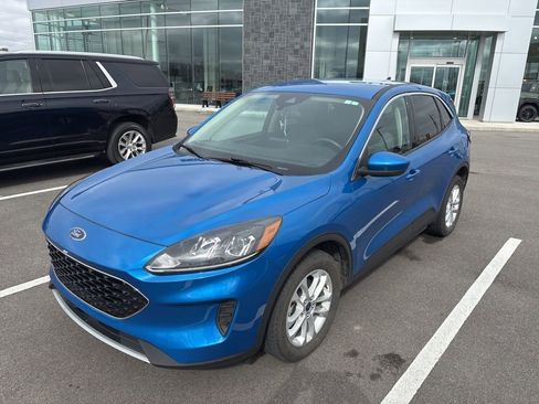 Used 2020 Ford Escape SE image 10