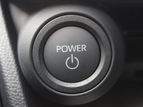 New 2026 Toyota Prius LE image 13