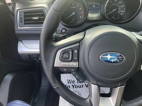Used 2016 Subaru Outback 2.5i Premium AWD/4WD image 10