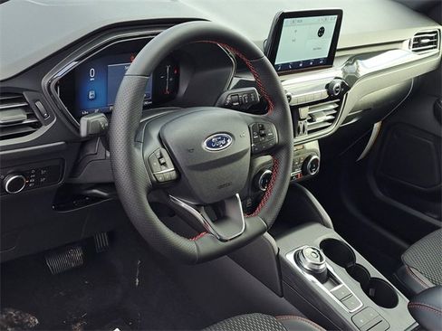 New 2026 Ford Escape ST-Line w/ Cold Weather Package image 33