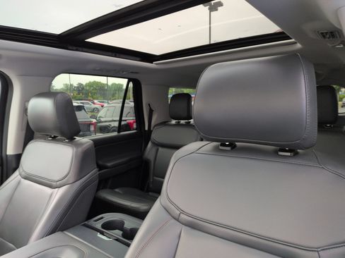 Certified 2025 Ford Expedition Max Active RWD image 26