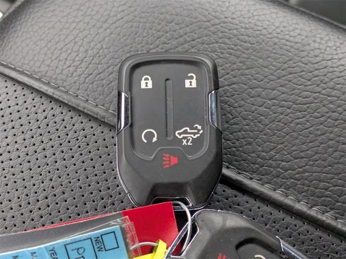 Used 2023 GMC Sierra 2500 Denali w/ Denali Black Diamond Edition image 35