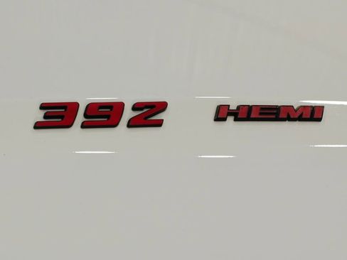 Used 2018 Dodge Challenger R/T Scat Pack w/ Leather Interior Group RWD image 54