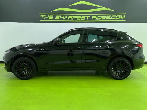 Used 2018 Maserati Levante AWD/4WD image 6