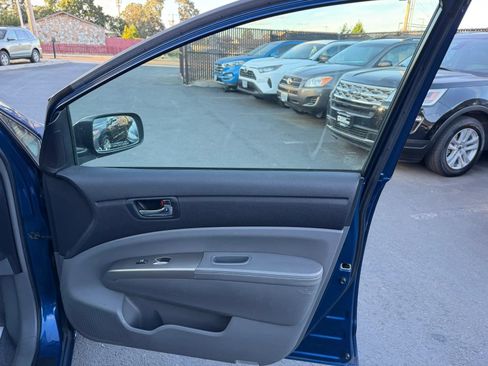 Used 2009 Toyota Prius w/ Pkg 2 FWD image 15