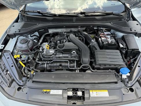 Used 2026 Volkswagen Jetta SE FWD image 26