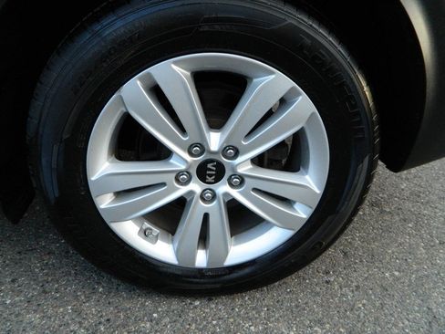 Used 2018 Kia Sportage LX image 24