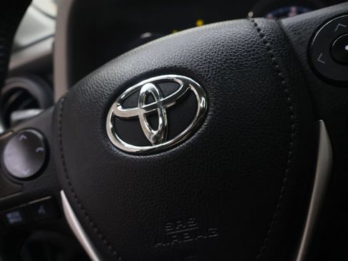 Used 2016 Toyota RAV4 Limited w/ Advanced Technology Package FWD image 21