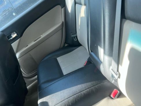 Used 2007 Mercury Milan Premier FWD image 7