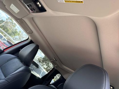 New 2026 Mitsubishi Outlander SE FWD image 41