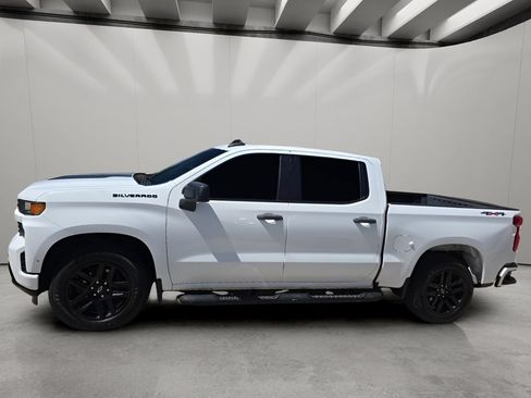 Used 2022 Chevrolet Silverado 1500 Custom w/ Rally Edition AWD/4WD image 2