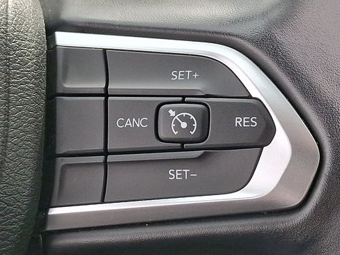 Used 2022 Jeep Compass Latitude w/ Convenience Group image 22