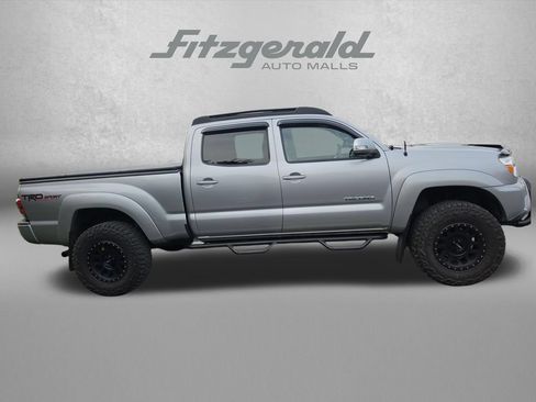 Used 2015 Toyota Tacoma 4x4 Double Cab w/ TRD Sport Package image 7