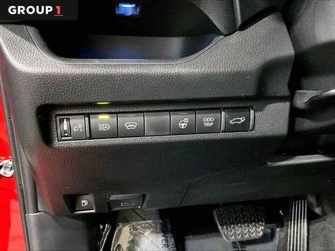 Used 2024 Toyota RAV4 XSE AWD/4WD image 35