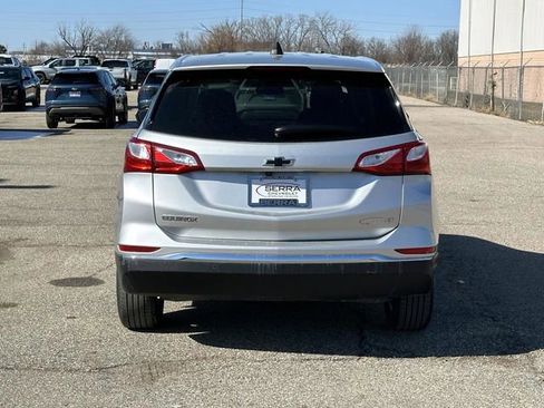 Used 2021 Chevrolet Equinox LT FWD image 7