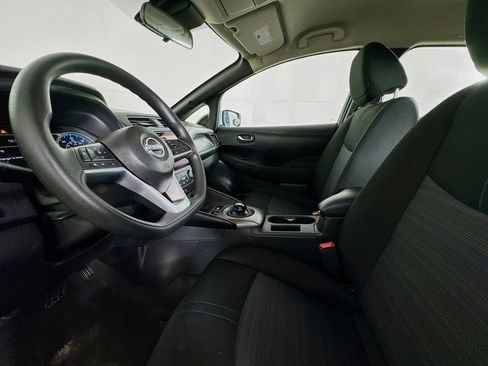 Used 2023 Nissan Leaf S image 21