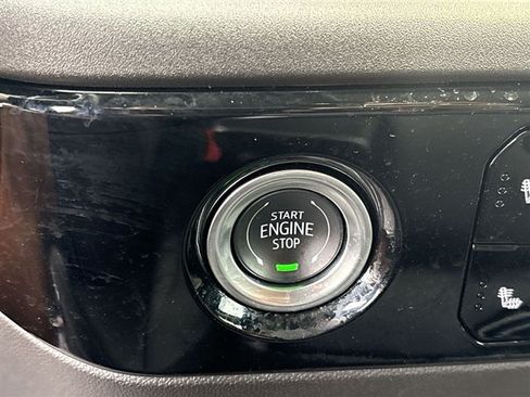 Certified 2024 GMC Sierra 1500 Elevation AWD/4WD image 17