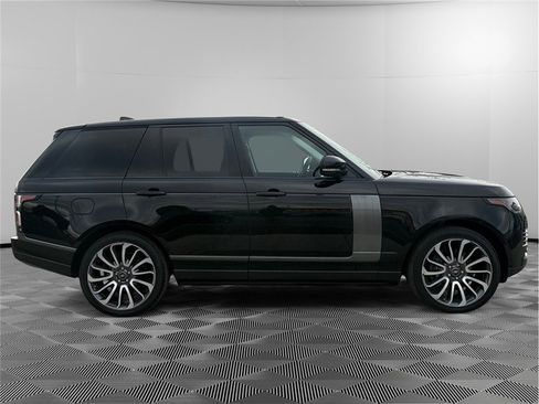 Used 2018 Land Rover Range Rover HSE image 6