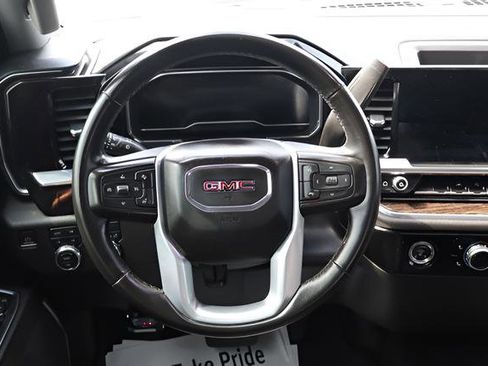Used 2023 GMC Sierra 1500 Elevation w/ X31 Off-Road Package AWD/4WD image 12