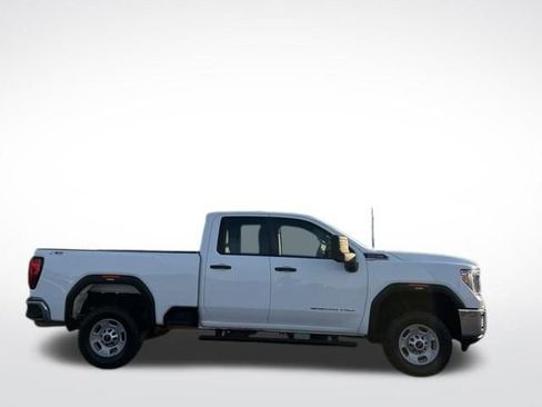 Used 2022 GMC Sierra 2500 Pro w/ X31 Off-Road Package image 15