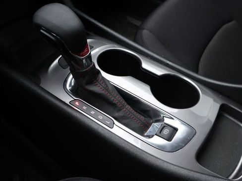 Certified 2025 Chevrolet Malibu RS w/ LPO, Floor Liner Package image 23