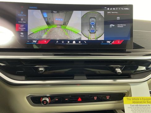 New 2026 BMW X6 M60i w/ Climate Comfort Package image 8