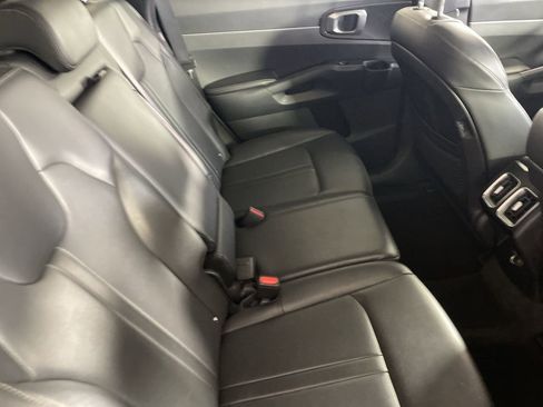 Used 2024 Kia Sorento S image 22