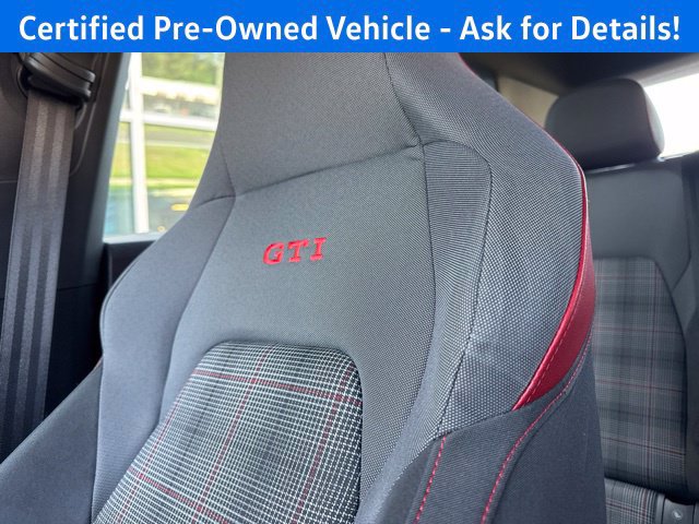 Certified 2023 Volkswagen GTI 40th Anniversary Edition FWD image 15