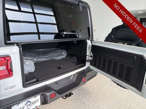 New 2026 Jeep Wrangler Unlimited Rubicon AWD/4WD image 26