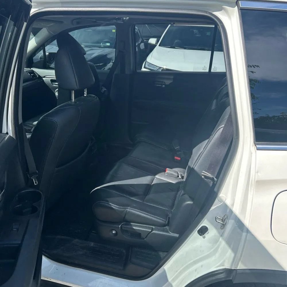 Used 2017 Honda Pilot EX-L image 11