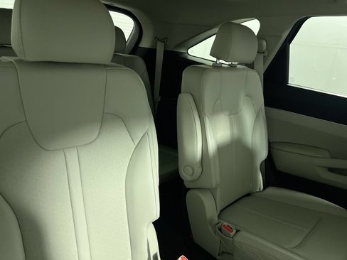 Used 2022 Kia Sorento EX w/ Panoramic Sunroof Package FWD image 33