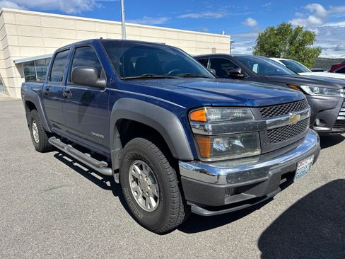 Used 2005 Chevrolet Colorado LS AWD/4WD image 3