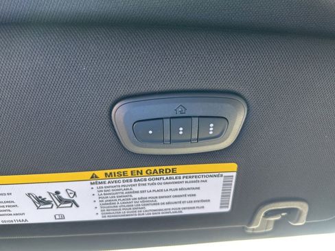 New 2026 Chrysler Pacifica Limited w/ S Appearance Package image 46