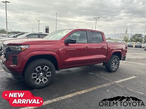 Used 2026 Chevrolet Colorado Z71 w/ Technology Package AWD/4WD image 2