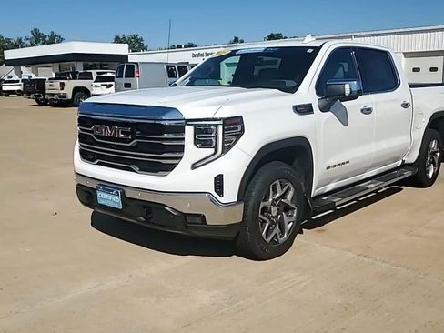 Certified 2023 GMC Sierra 1500 SLT w/ SLT Premium Plus Package image 4