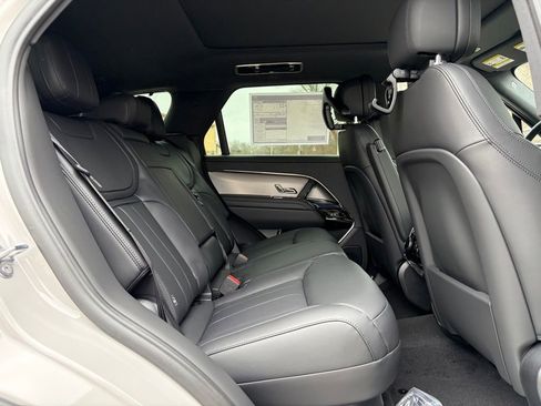 New 2026 Land Rover Range Rover Sport SE AWD/4WD image 17