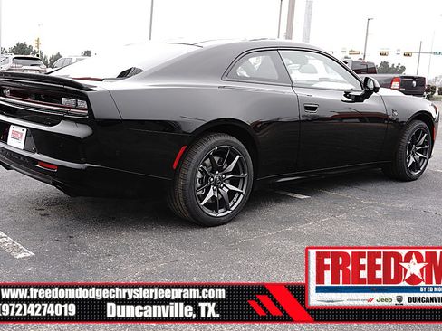 New 2026 Dodge Charger Daytona Scat Pack image 5