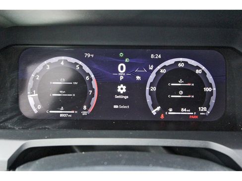 Used 2025 Toyota 4Runner TRD Off-Road Premium AWD/4WD image 16