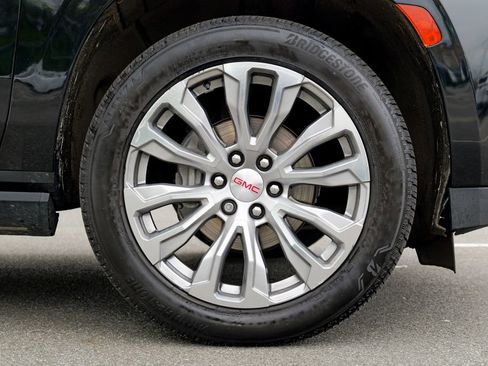 Used 2022 GMC Yukon Denali AWD/4WD image 12