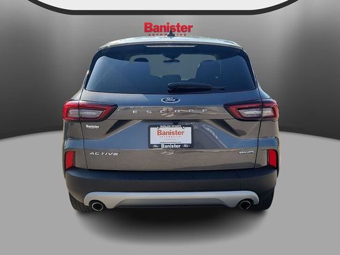 Used 2025 Ford Escape Active AWD/4WD image 5
