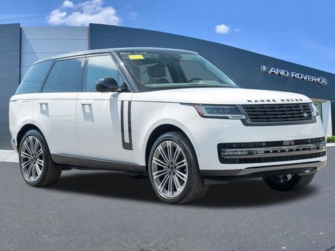 New 2026 Land Rover Range Rover SE AWD/4WD image 3