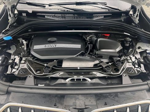 Used 2025 BMW X1 xDrive28i image 13