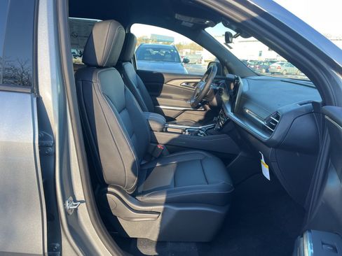 New 2026 Chevrolet Traverse LT w/ Driver Confidence Package image 16