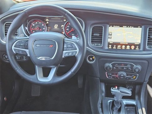 Used 2015 Dodge Charger R/T image 28