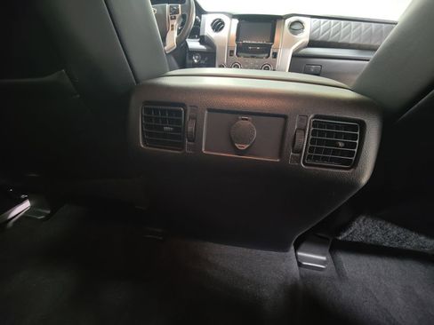 Used 2021 Toyota Tundra Platinum image 17