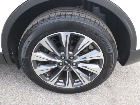 Used 2022 Lincoln Corsair Reserve w/ Equipment Group 201A AWD/4WD image 6