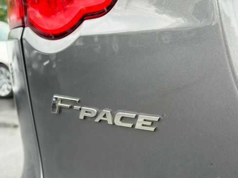 Used 2018 Jaguar F-PACE Premium AWD/4WD image 7