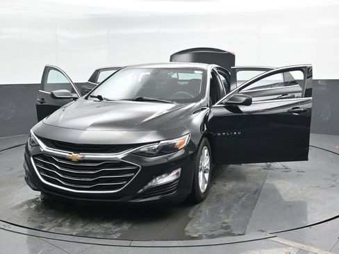 Used 2022 Chevrolet Malibu LT image 50