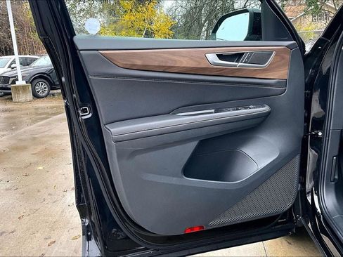 New 2026 Volkswagen Atlas SE image 27