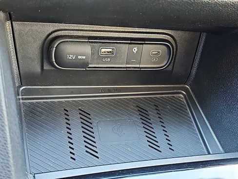 Used 2023 Kia Sportage EX image 25